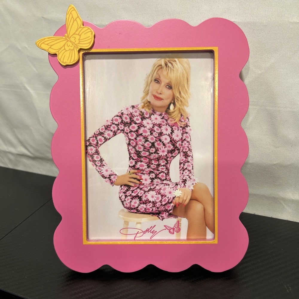 New Dolly Summer 2026 5x7 Picture Frame Pink With Yellow Butterfly